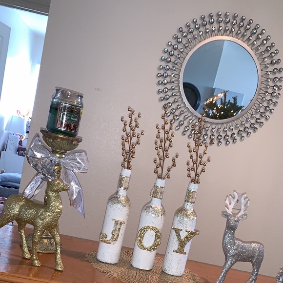 Christmas Home Decor - Picture 2 of 2